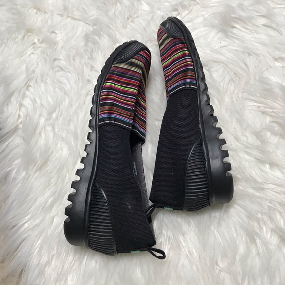 Cougar Canvas Memory Molded Multi color Slip on - Picture 5 of 8